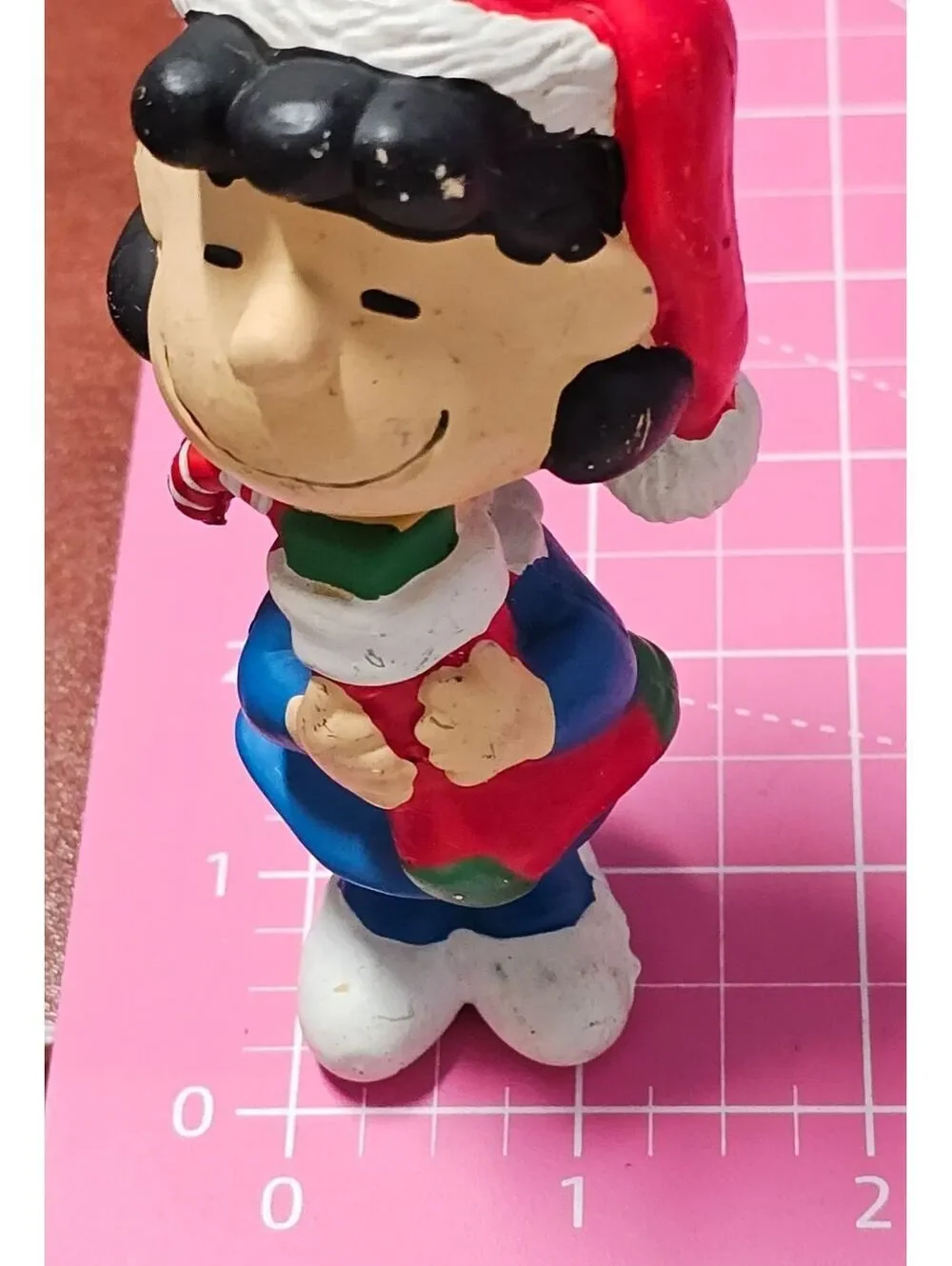 Vintage Peanuts Lucy Christmas Figurine Santa Hat & Stocking Holiday Decor, Read